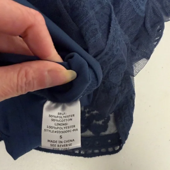 IceBird simple serenity lace maxi dress size small - Picture 13 of 13